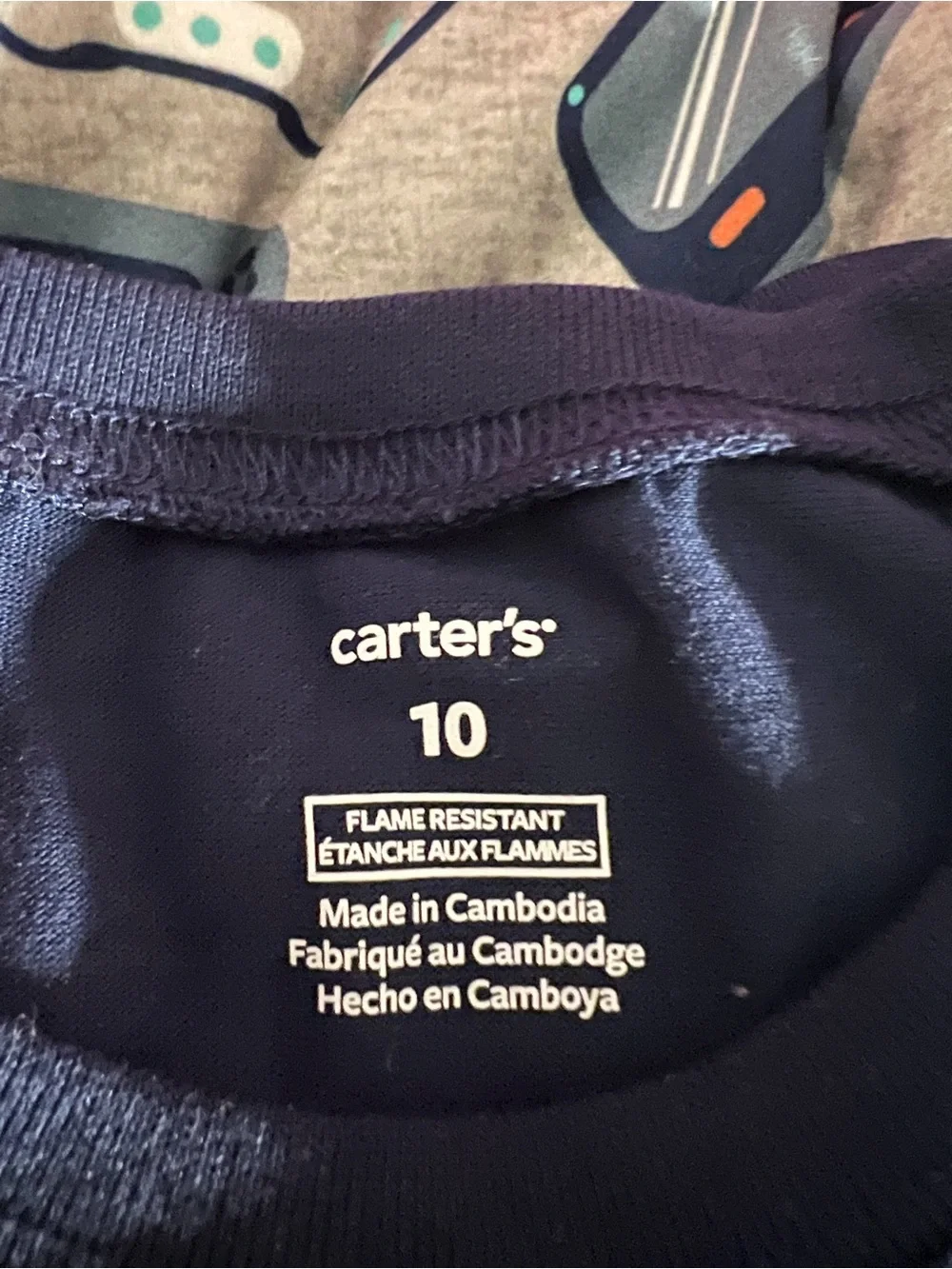 Carters controller print gray